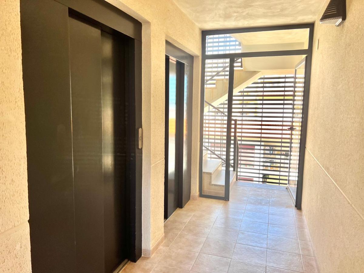 אורופסה דל מר Apartamentos Boutique Terrazas מראה חיצוני תמונה