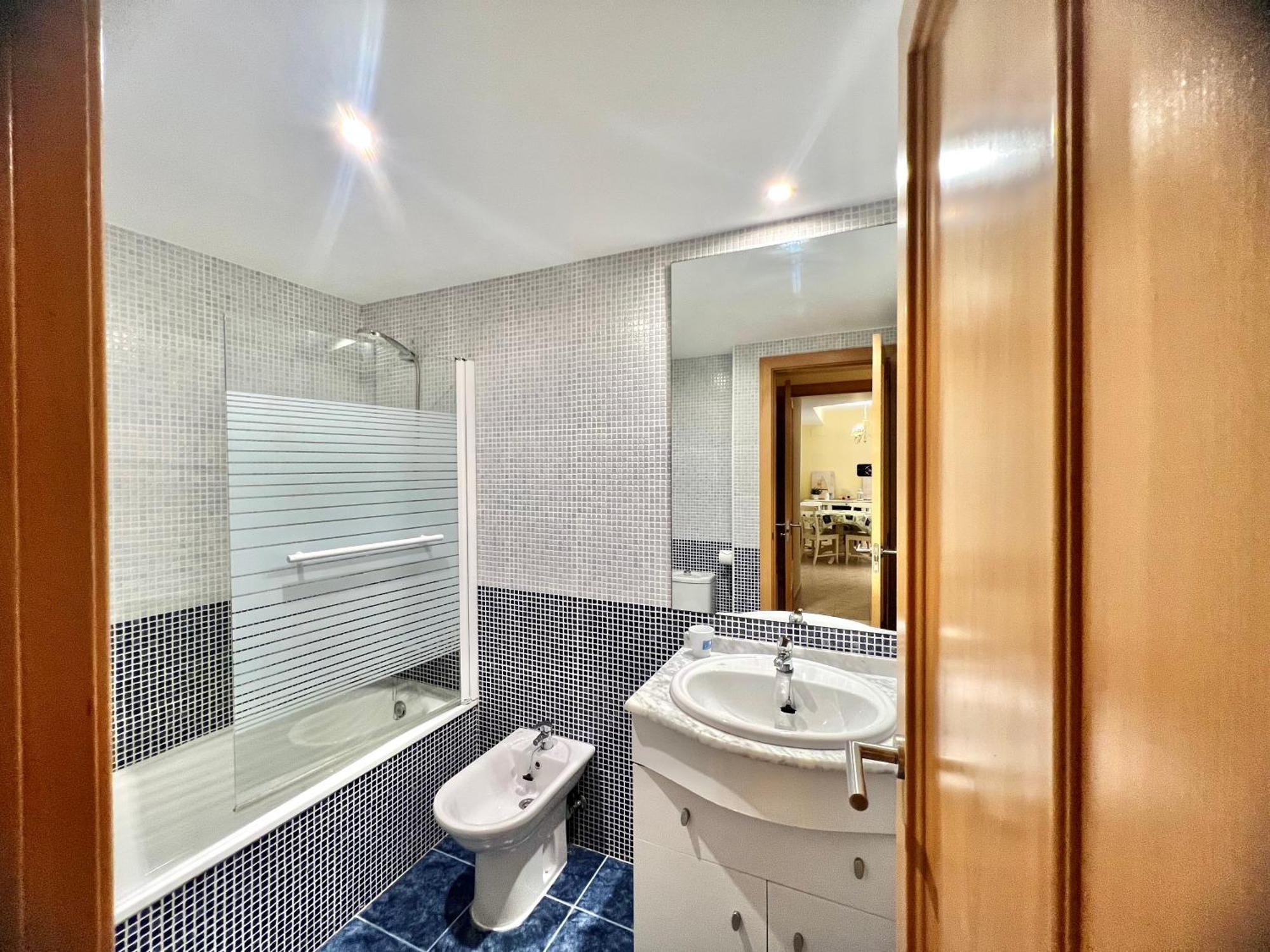 אורופסה דל מר Apartamentos Boutique Terrazas מראה חיצוני תמונה